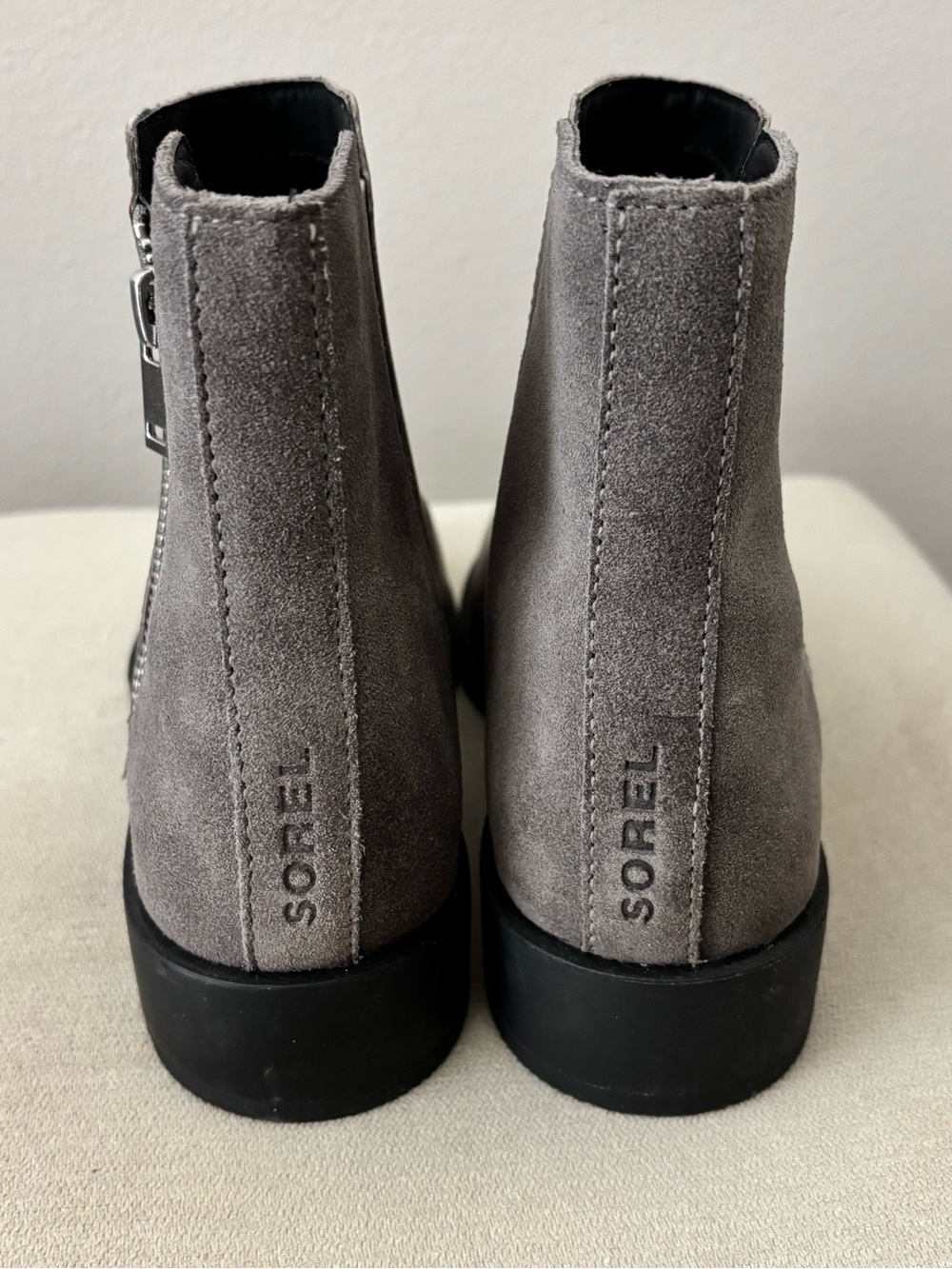 SOREL WATERPROOF Women's Grey Ankle Boots - Size 8 - Picture 4 of 11